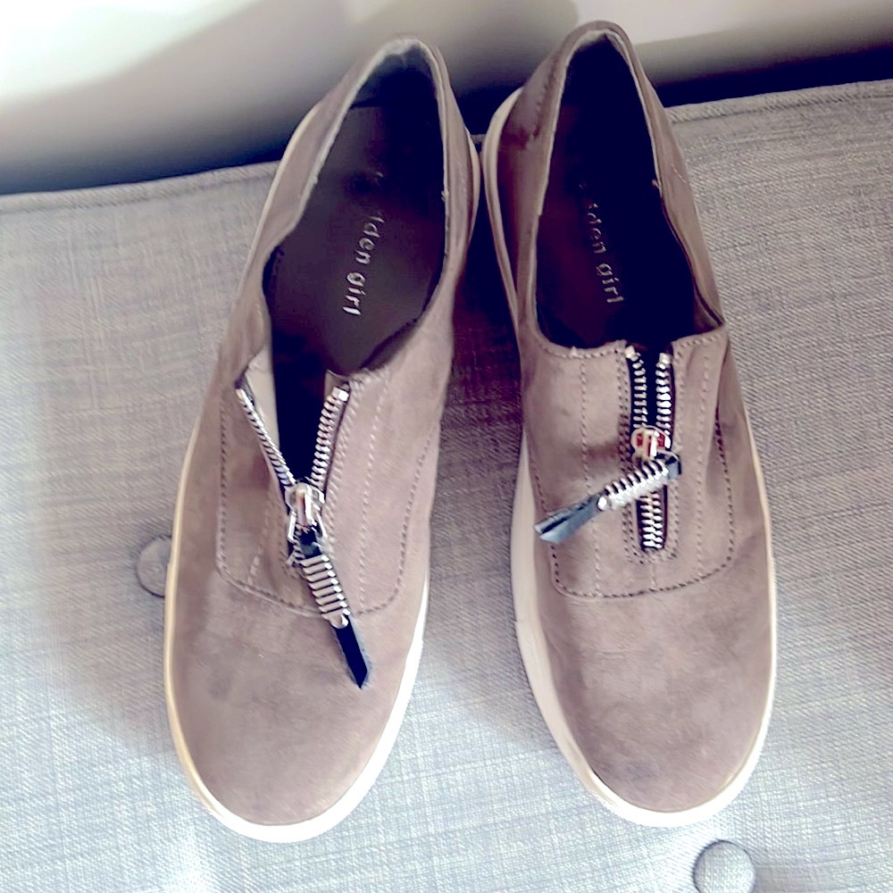Madden Girl Shoes Size 9